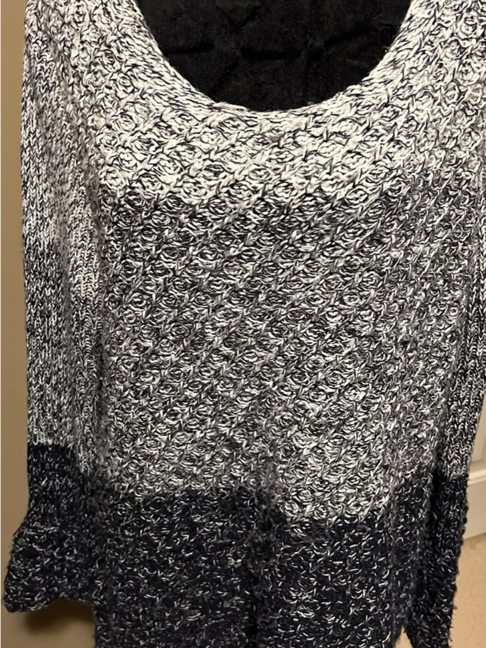 Women’s Ombré Marled Scoop Neck Sweater